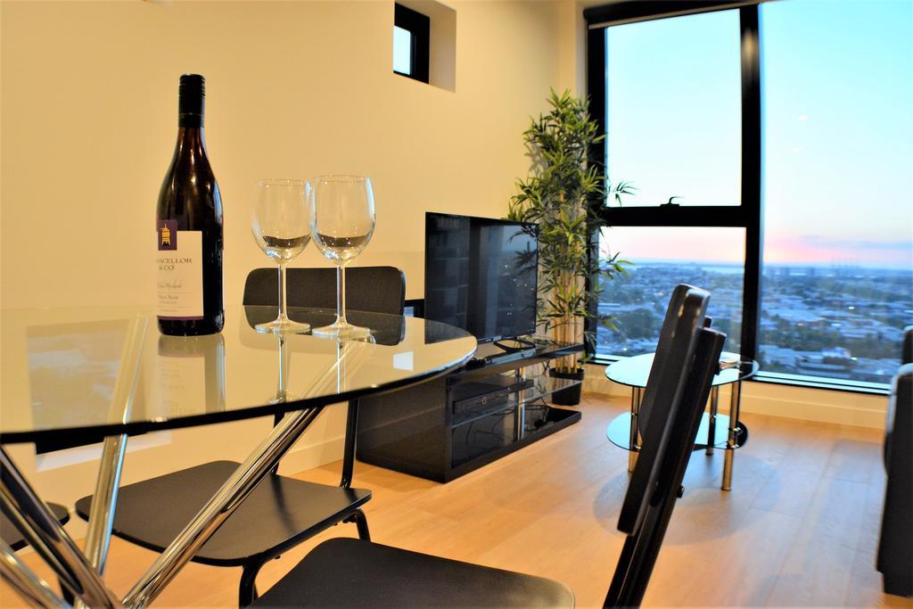 Royal Stays Apartments Melbourne- Clarke St Екстериор снимка